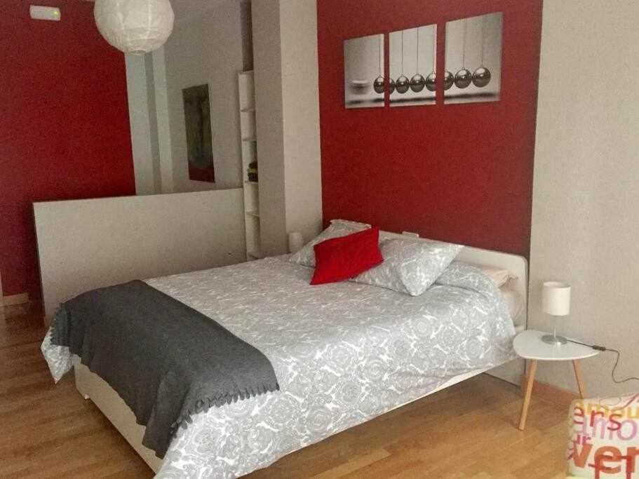 Apartamento Ayla Ayuntamiento Pamplona Exteriör bild